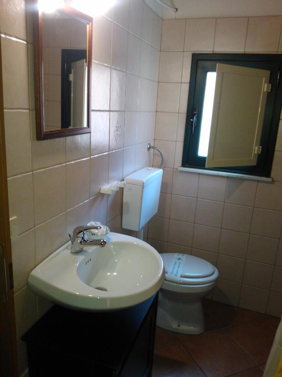 La Vecchia Forgia Hotel Lascari Room photo