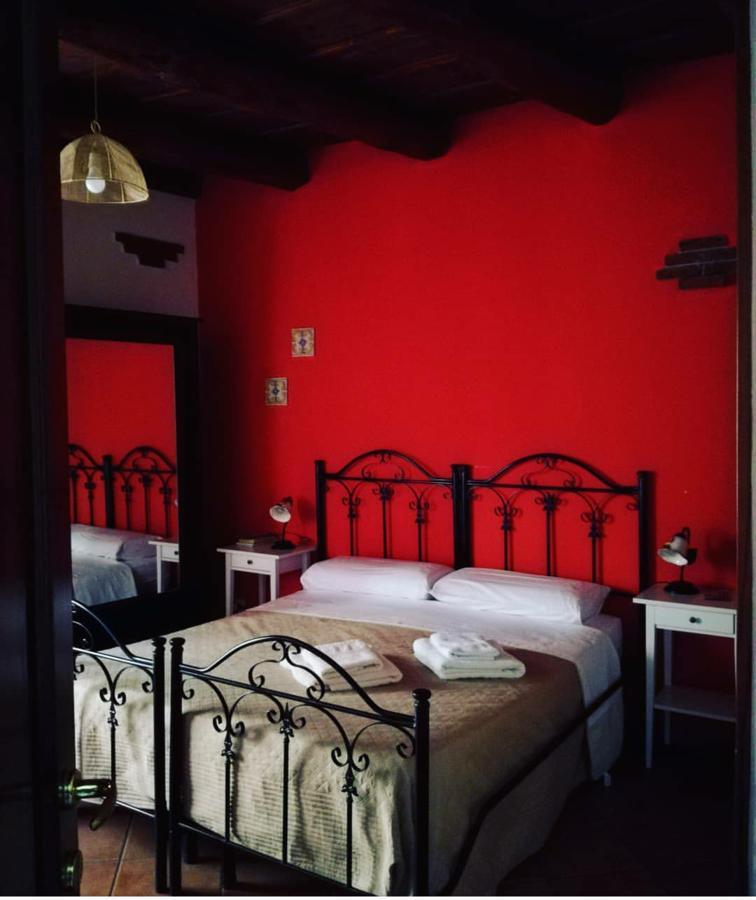La Vecchia Forgia Hotel Lascari Exterior photo